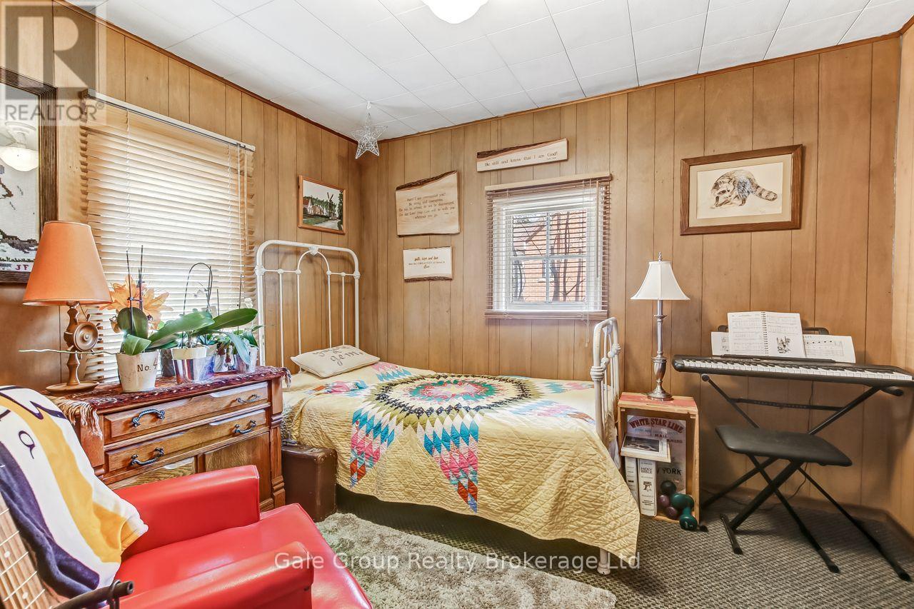 1410 Dundas Street Property Photo 4