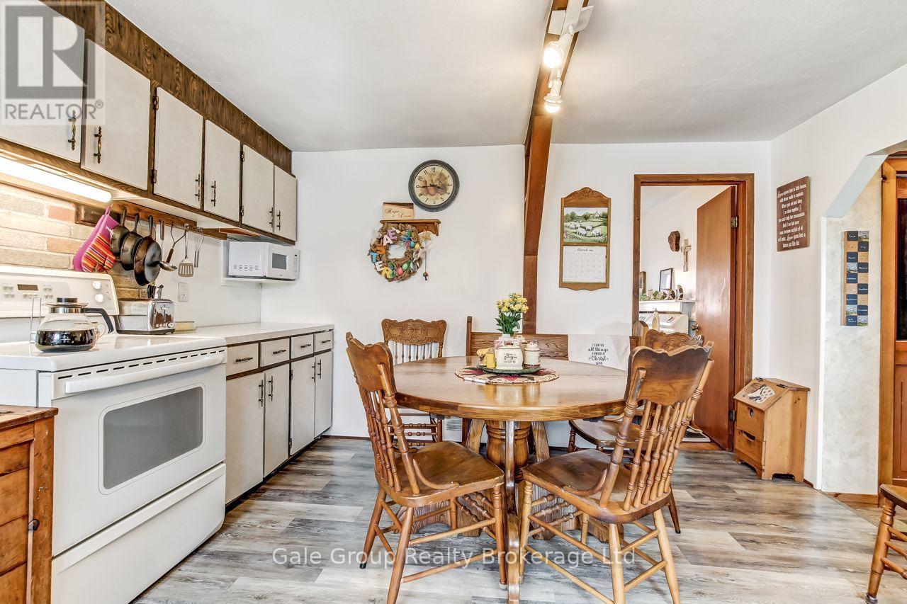 1410 Dundas Street Property Photo 12