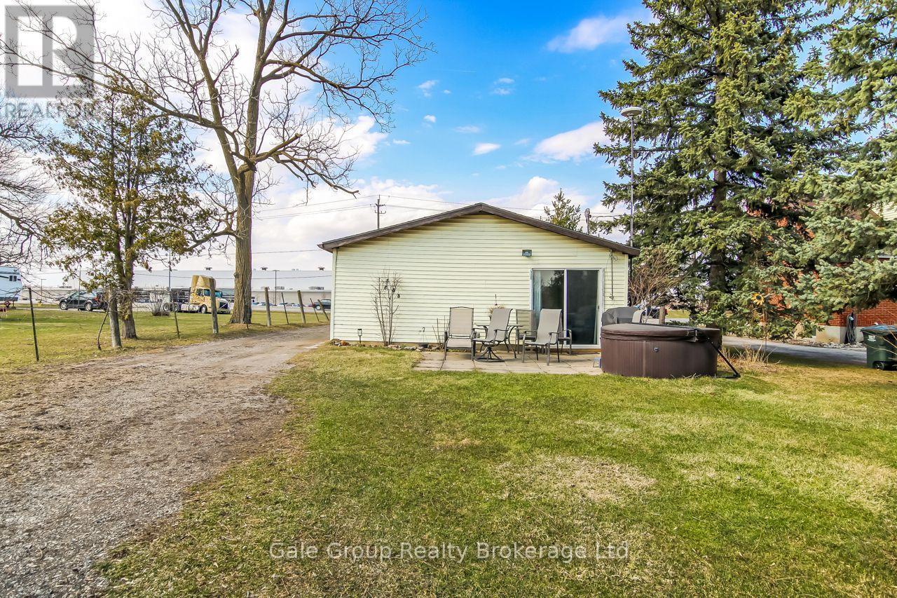 1410 Dundas Street Property Photo 19