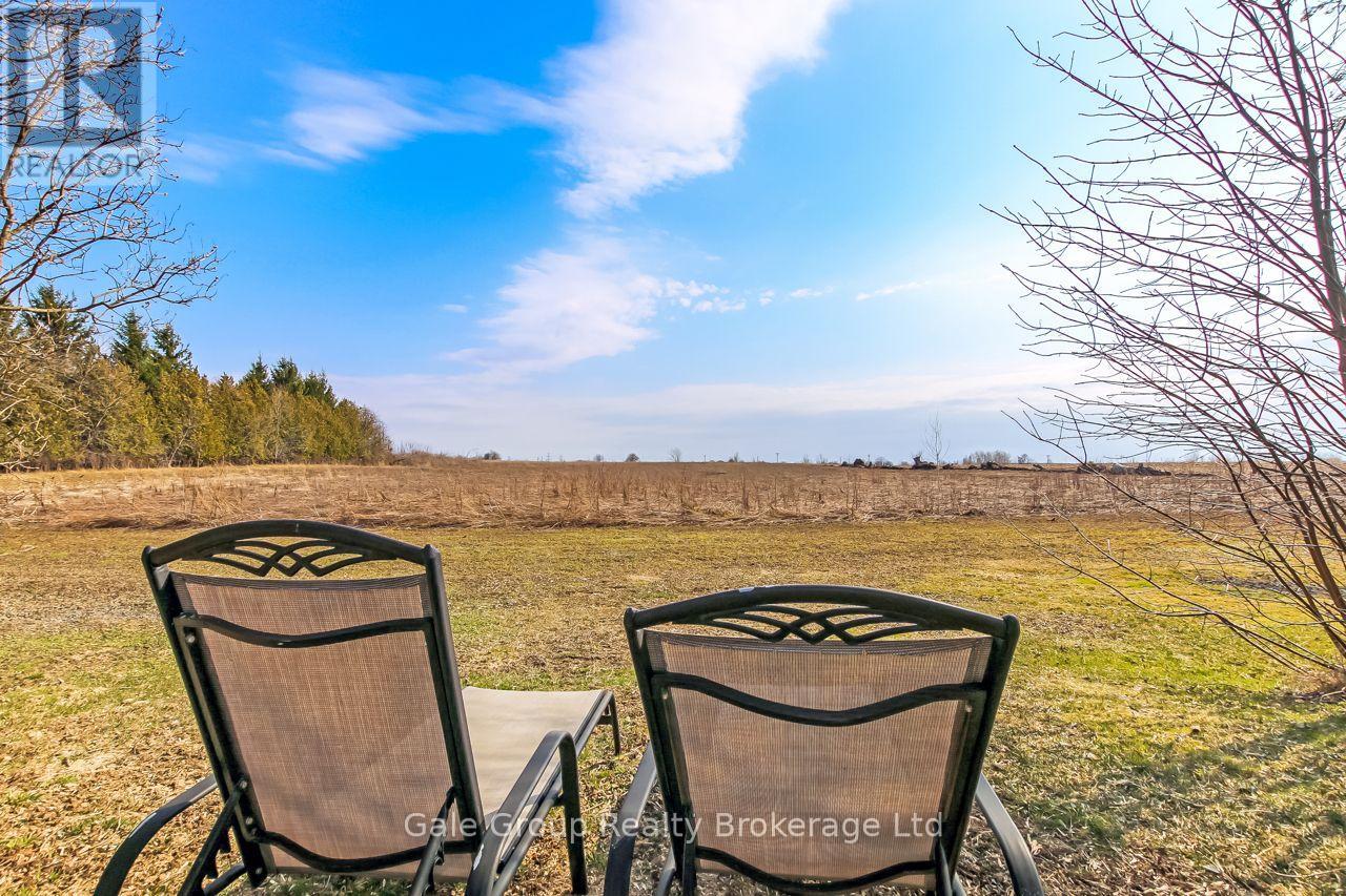 1410 Dundas Street Property Photo 23