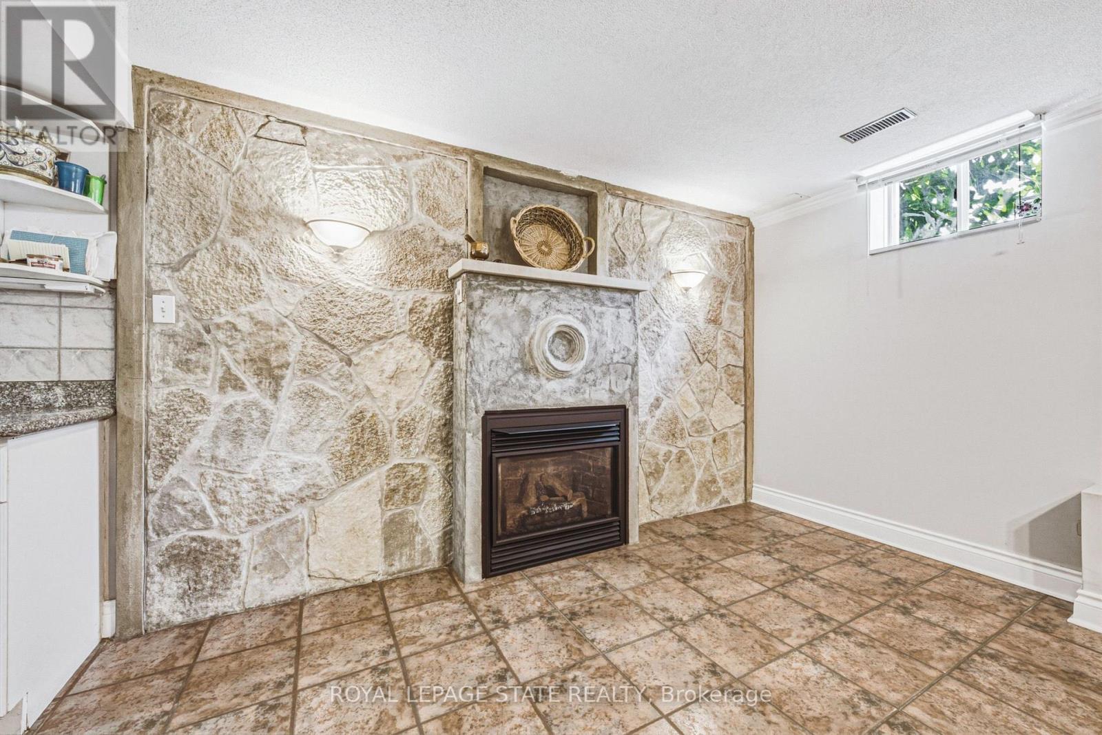 90 Fairington Crescent Property Photo 34