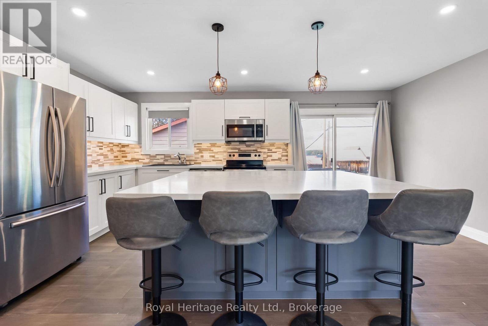 48 Silver Birch Street Property Photo 18