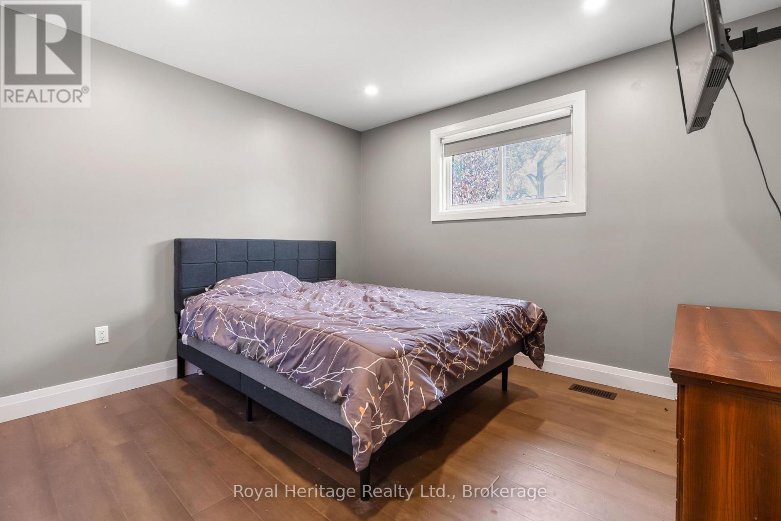 48 Silver Birch Street Property Photo 20