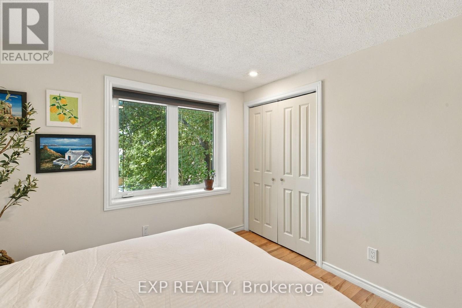 178 Laurentian Drive Property Photo 22