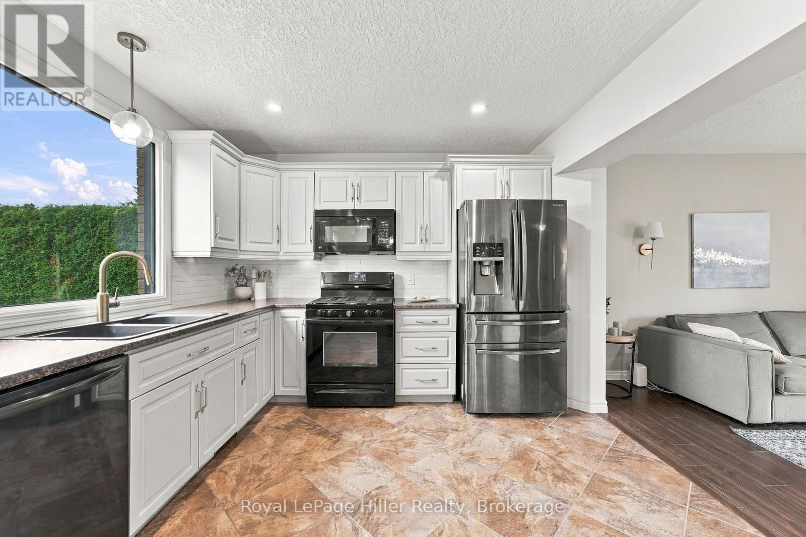 133 Braemar Crescent Property Photo 12