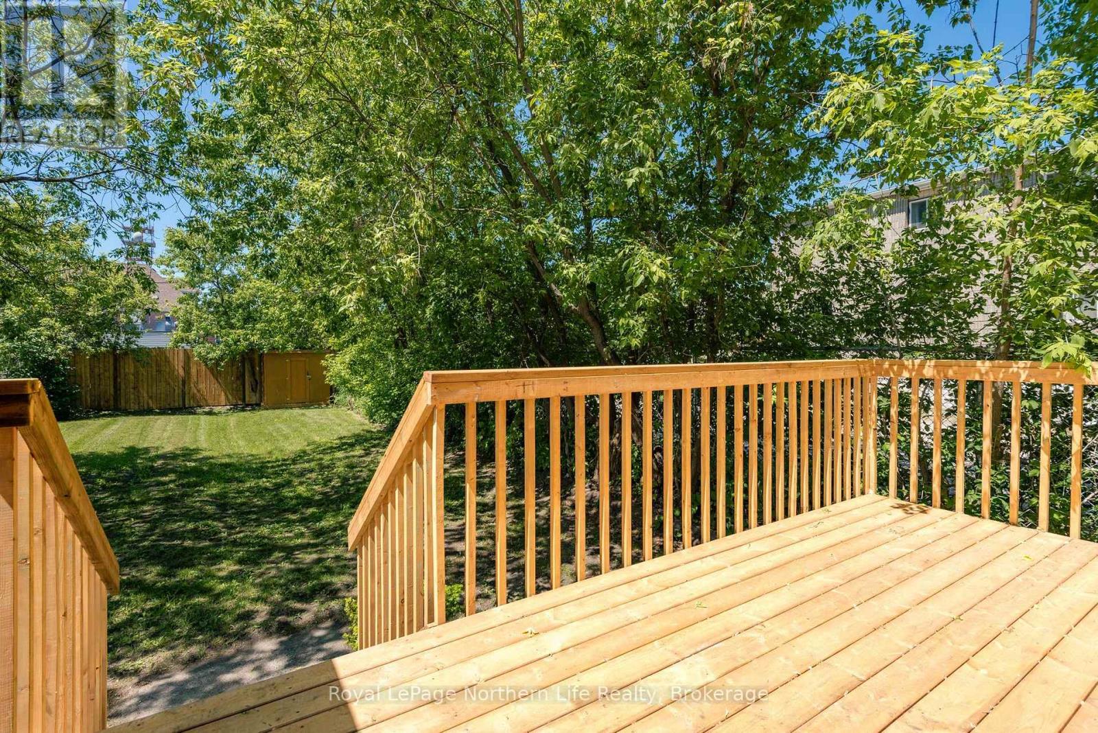 253 Second Avenue W Property Photo 10