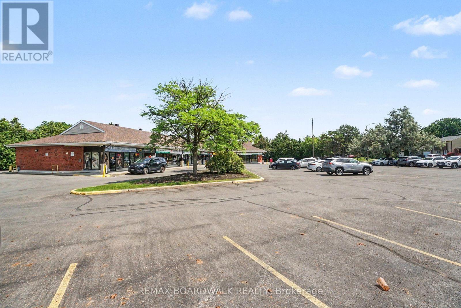 1b - 375 Des Epinettes Avenue Property Photo 6