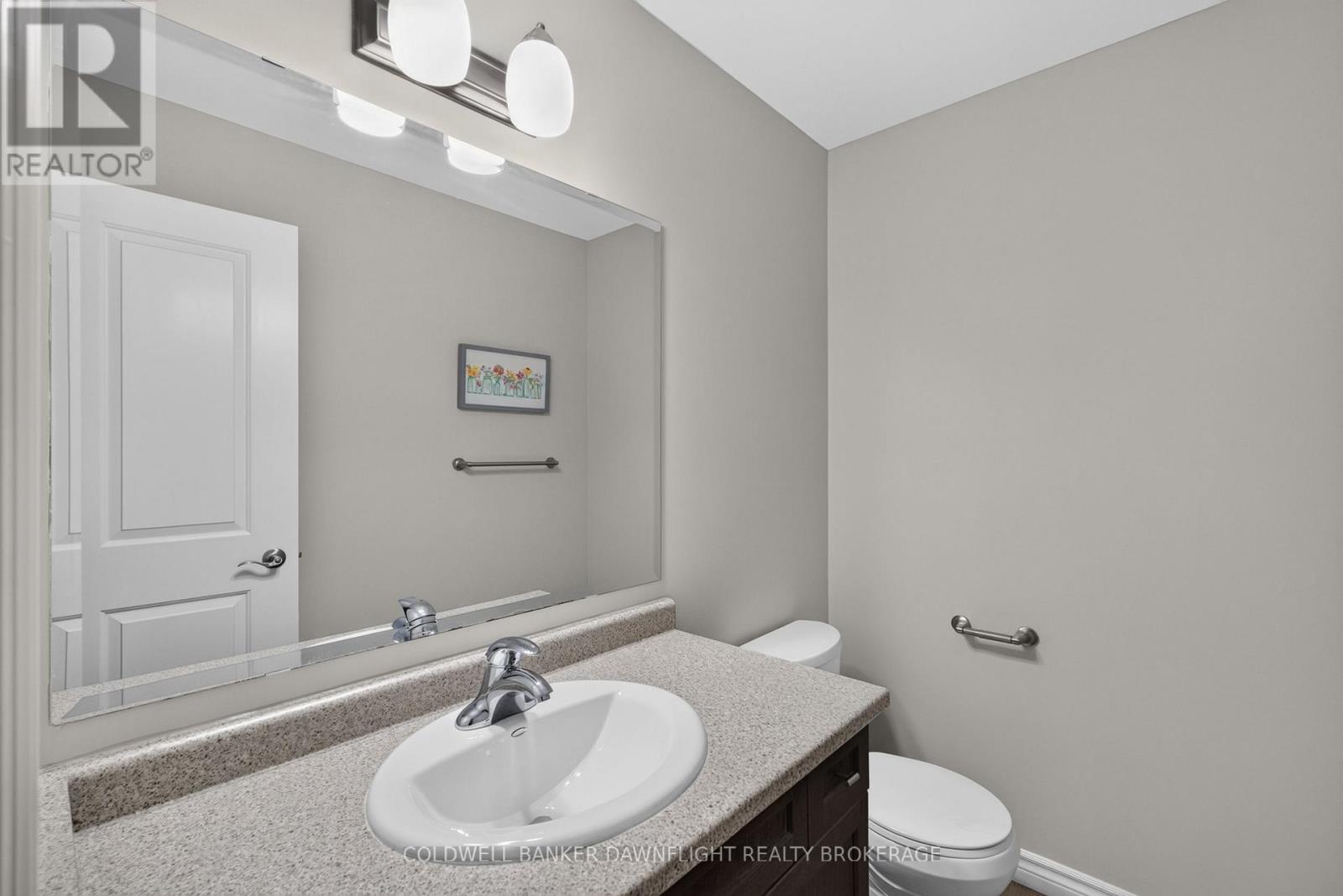 83 - 1061 Eagletrace Drive Property Photo 17