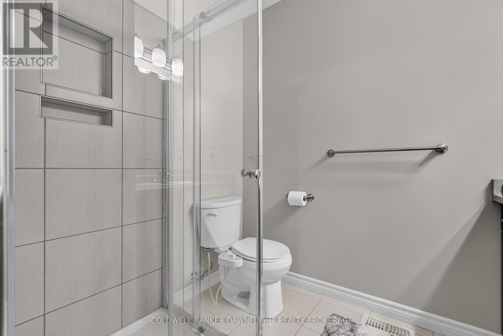83 - 1061 Eagletrace Drive Property Photo 21