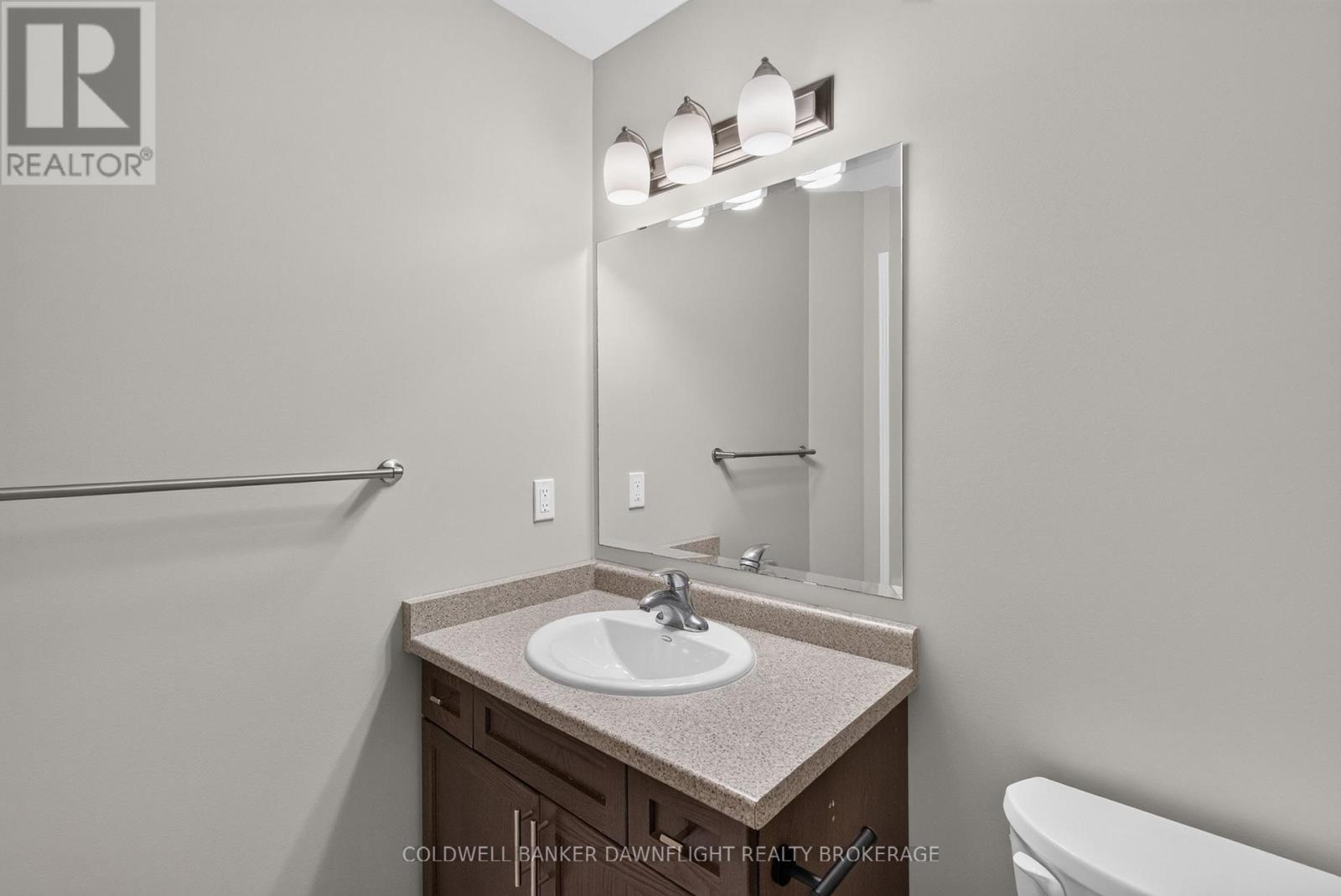 83 - 1061 Eagletrace Drive Property Photo 23