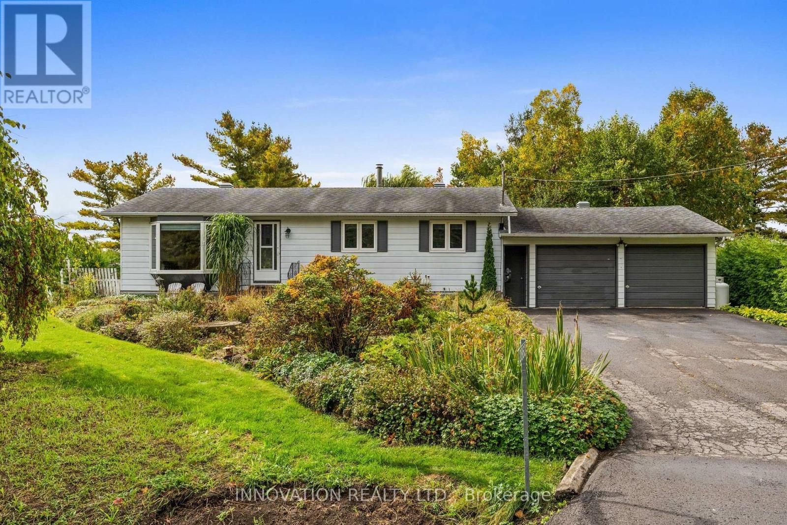 2863 John Shaw Road Property Photo 1