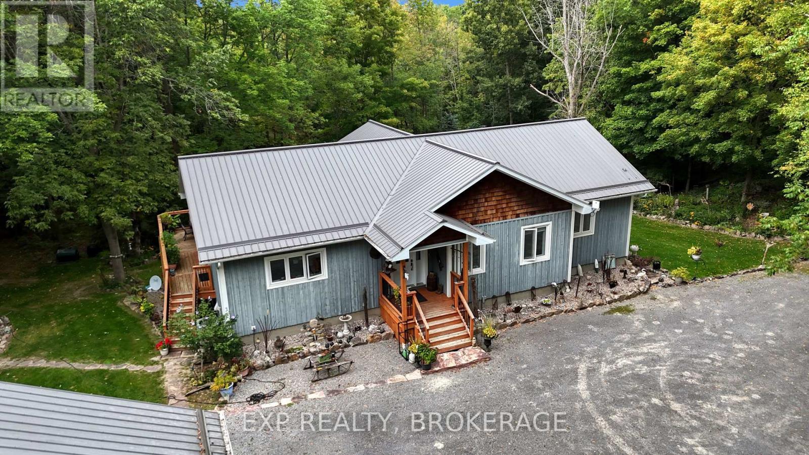 5962 Highway 15 Property Photo 1