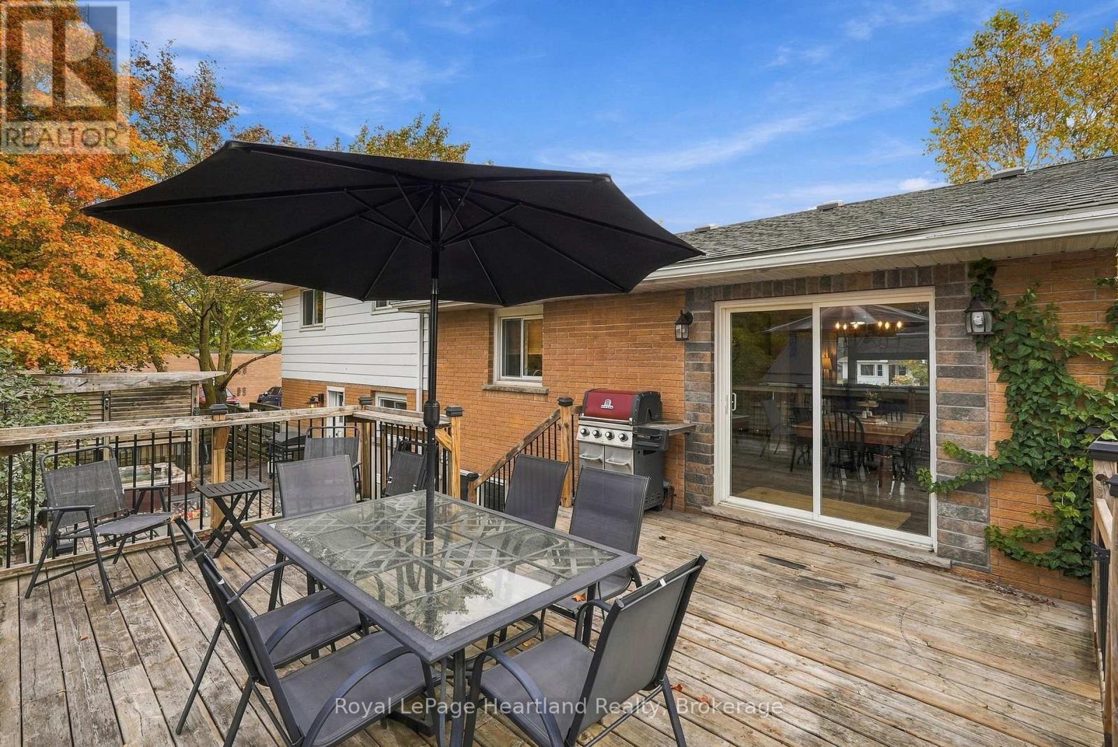11 William Street N Property Photo 31