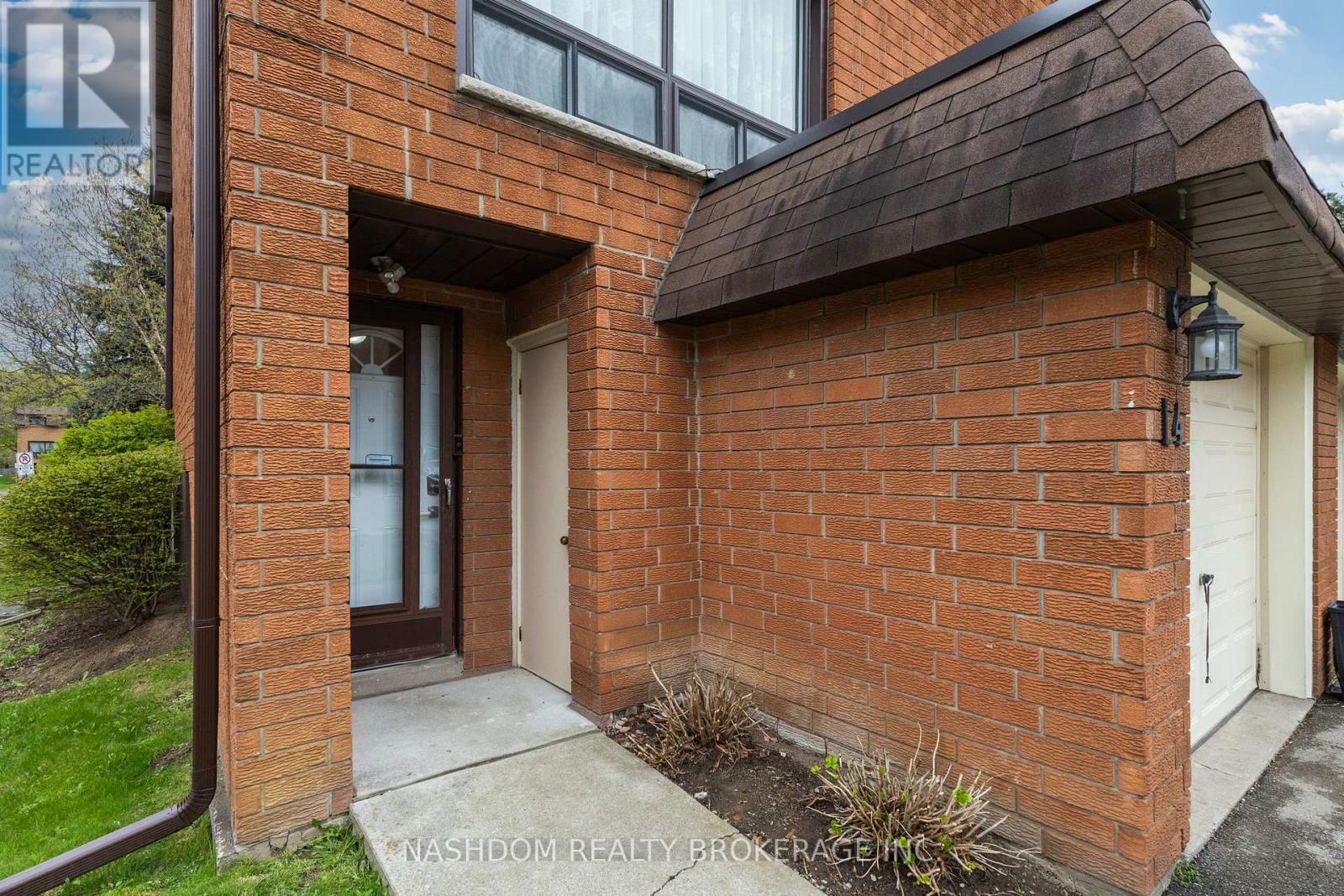 L4 - 444 Stone Church Road W Property Photo 5