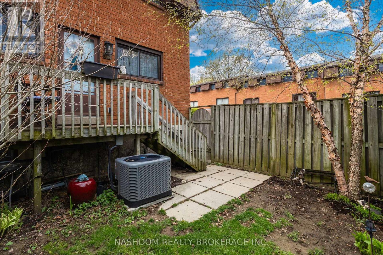 L4 - 444 Stone Church Road W Property Photo 34