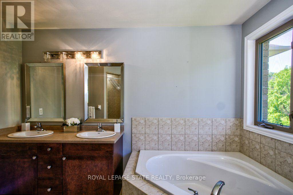 104 Diiorio Circle Property Photo 21