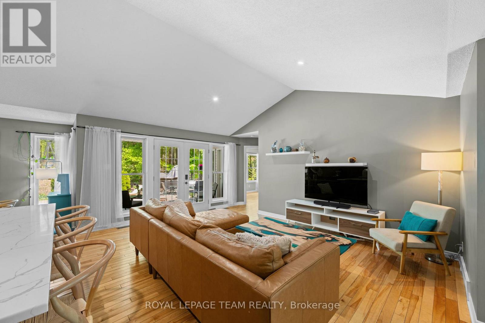 5040 Stonecrest Road Property Photo 15