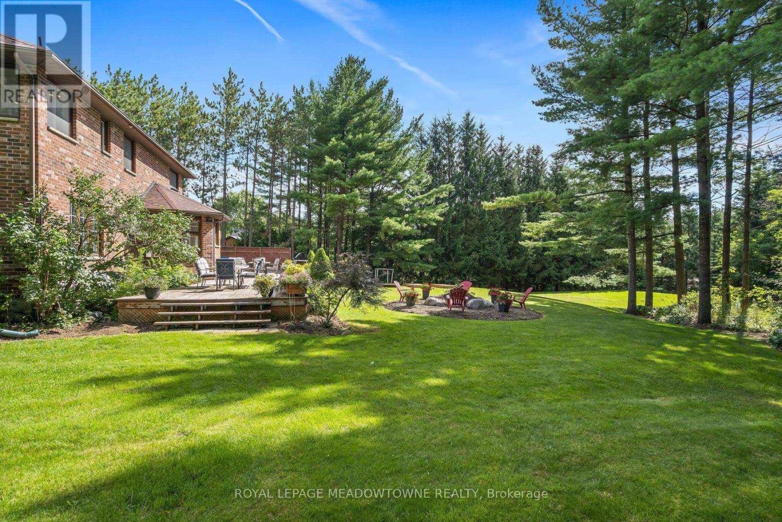 4 Pine Ridge Road Property Photo 2