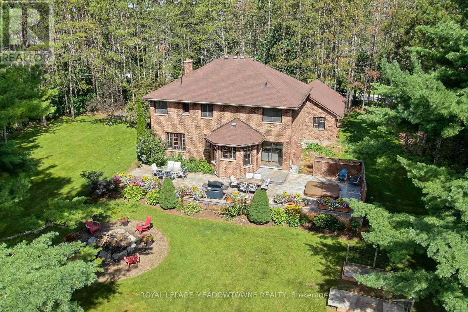 4 Pine Ridge Road Property Photo 27