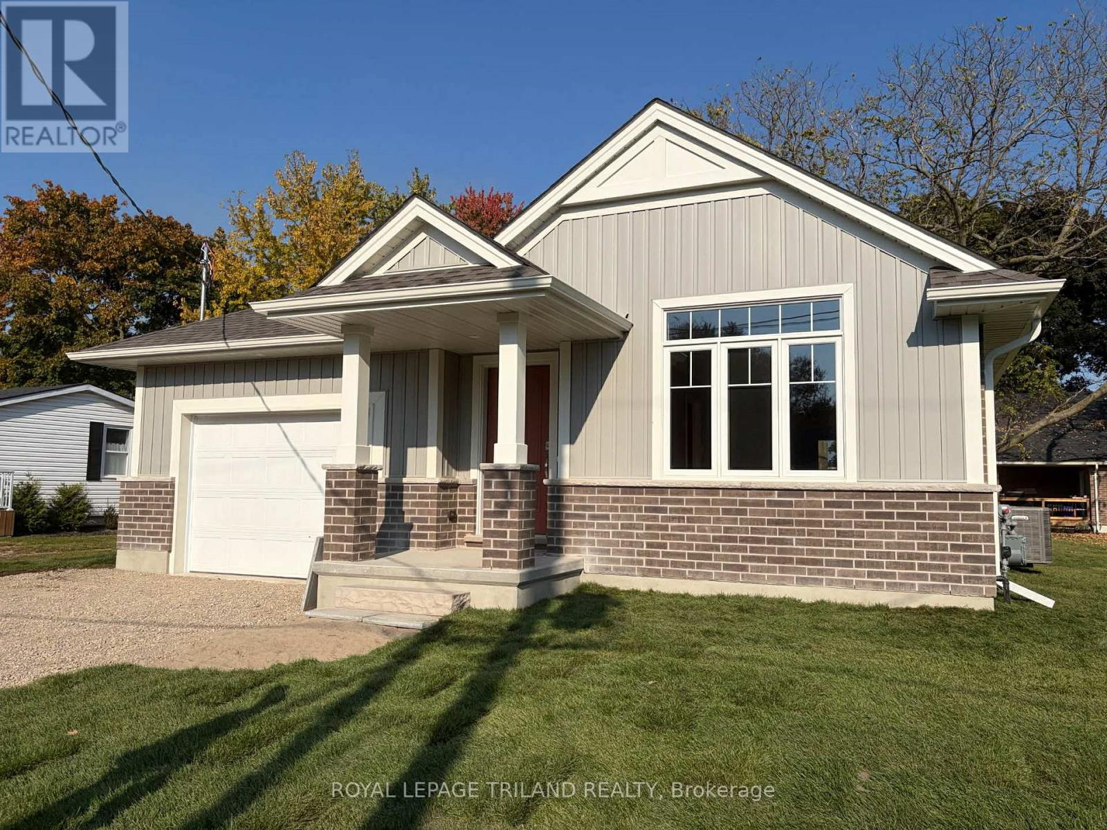283 RIDOUT STREET Property Photo 1