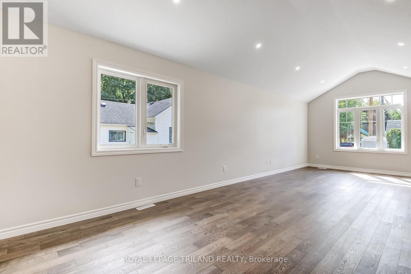 283 Ridout Street Property Photo 6