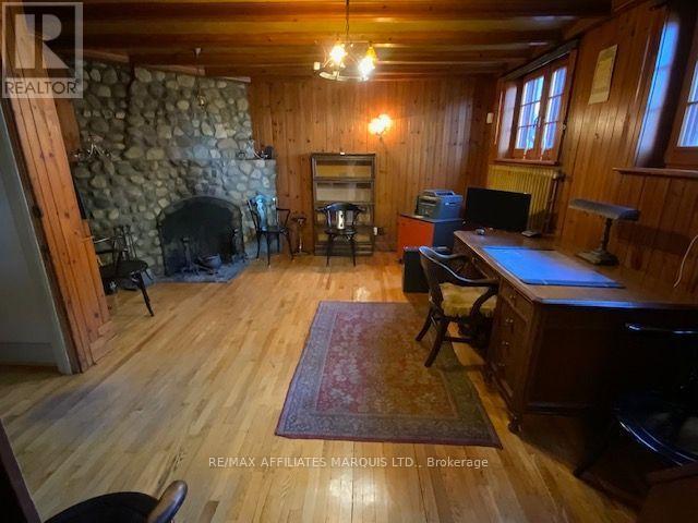 425 Second St. E Street E Property Photo 29