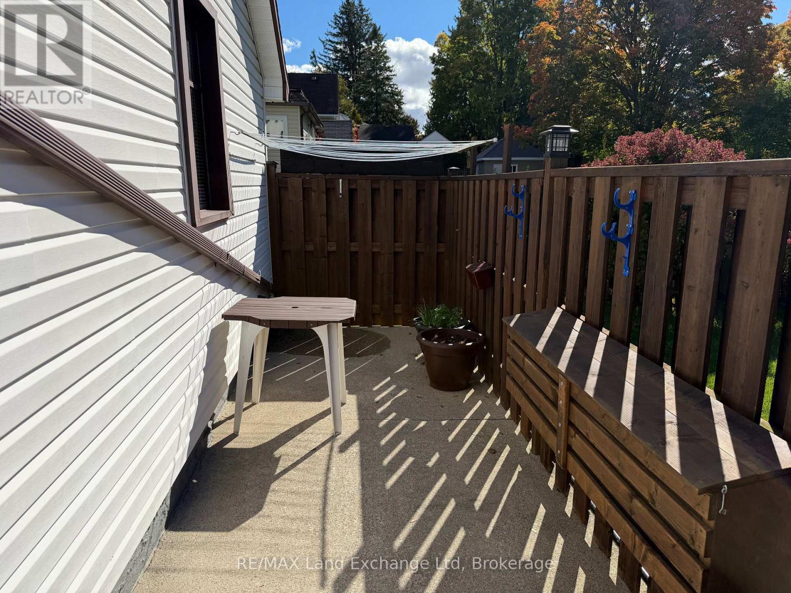 118 Victoria Street E Property Photo 29
