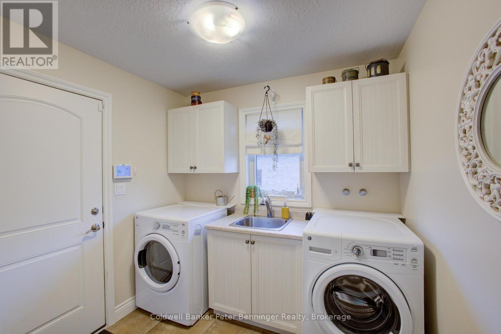 395 3rd Street S Property Photo 25