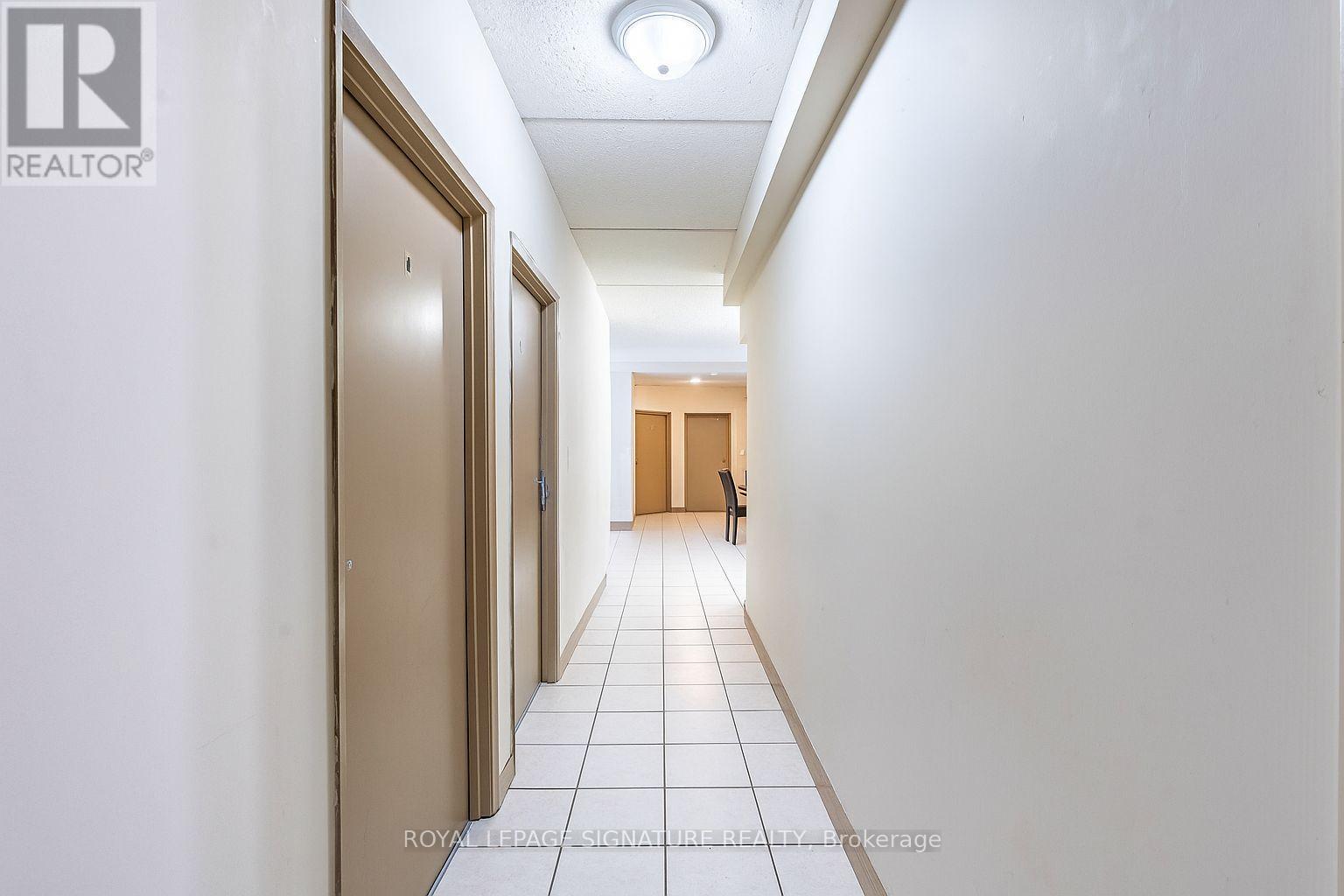 206 - 251 Lester Street Property Photo 17