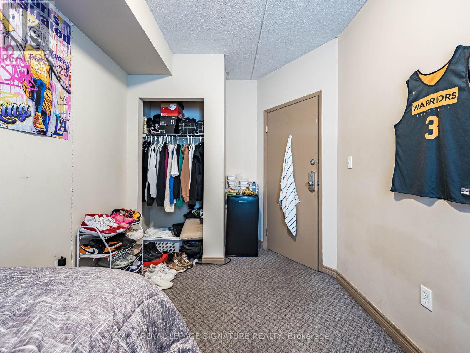 206 - 251 Lester Street Property Photo 23