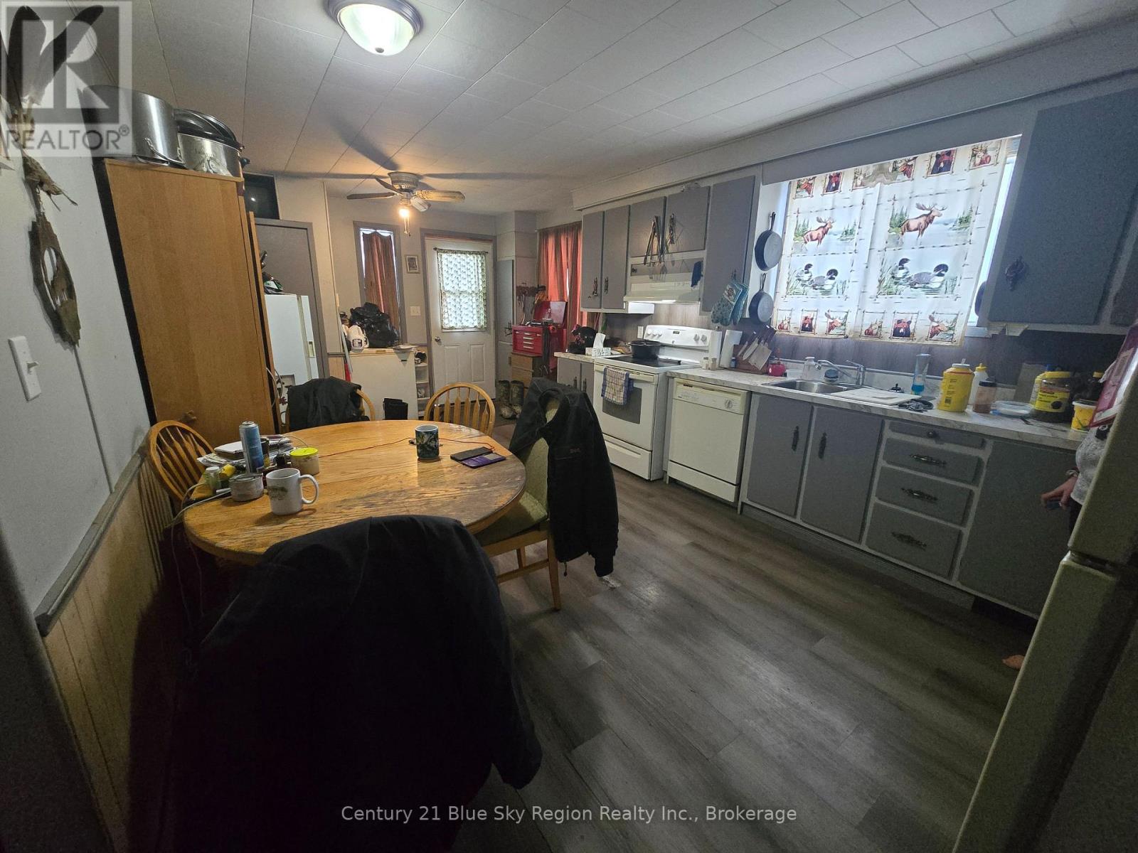 100 Nipissing Street Property Photo 17