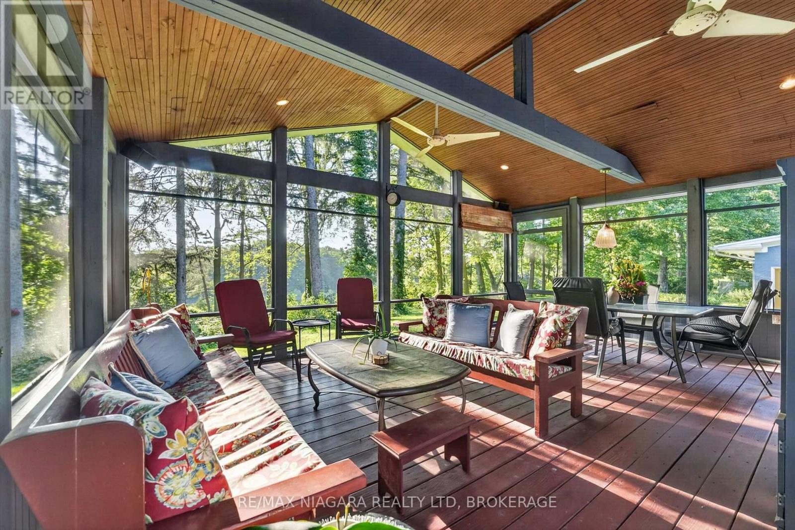 1577 Gregory Road Property Photo 16