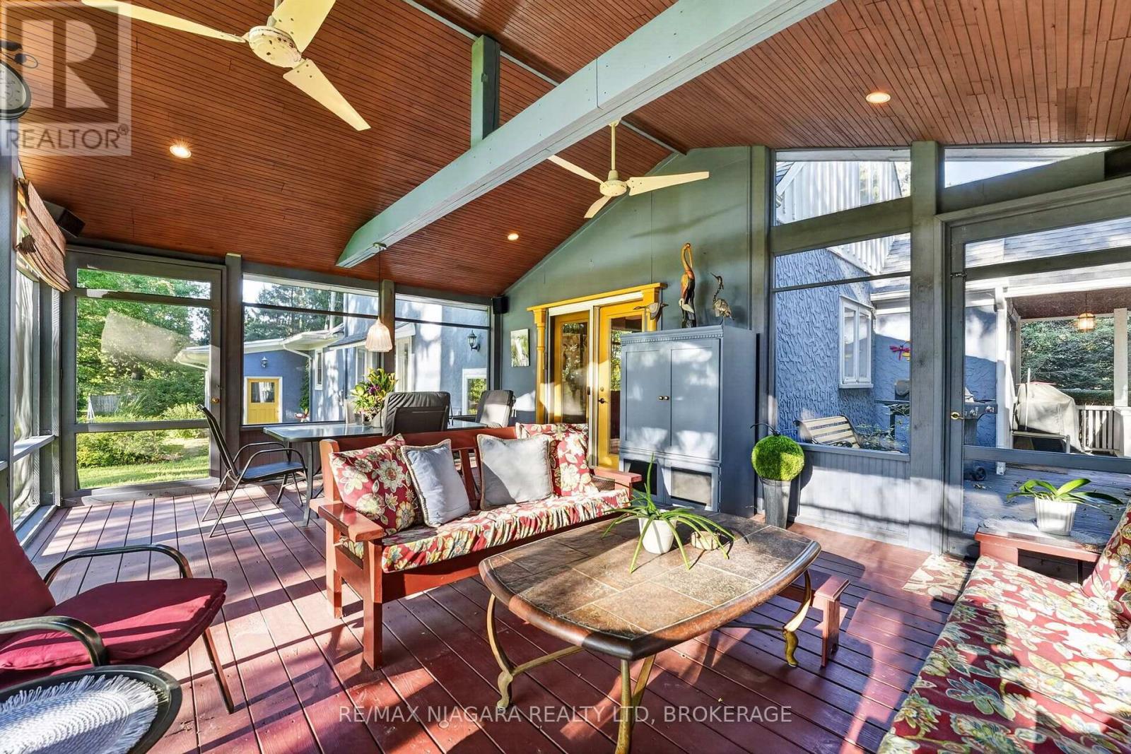 1577 Gregory Road Property Photo 17