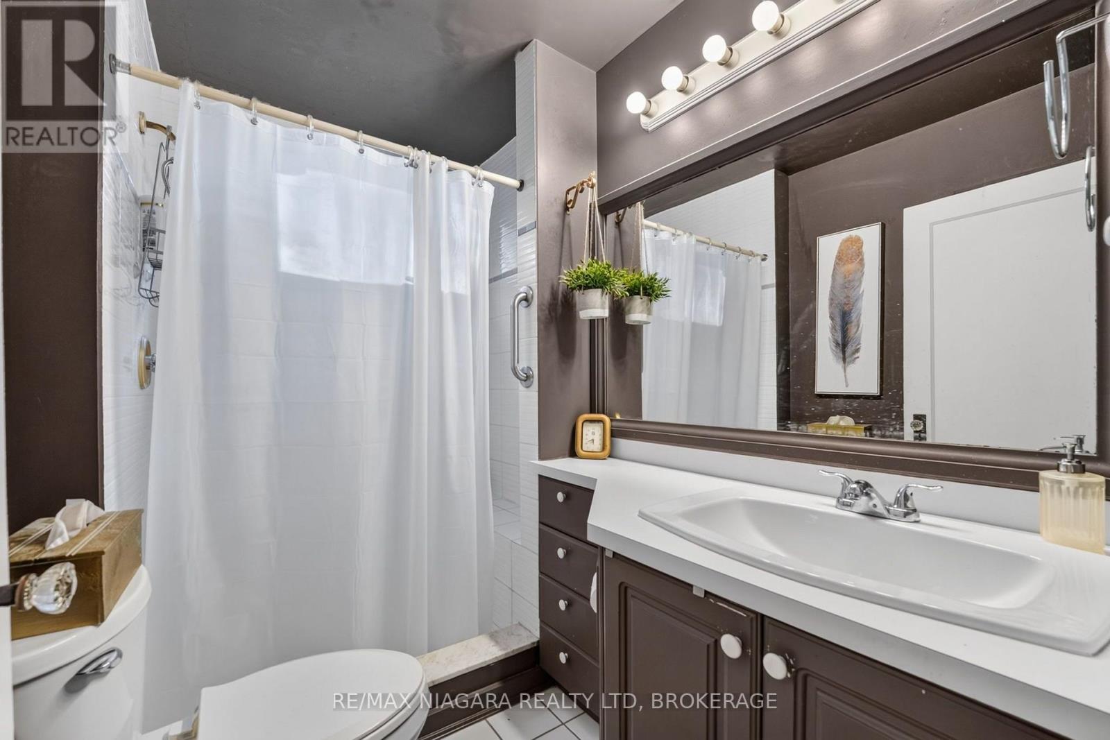 1577 Gregory Road Property Photo 32
