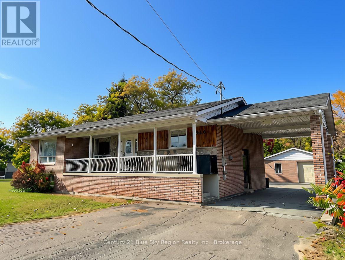 540 Bissett Street Property Photo 2