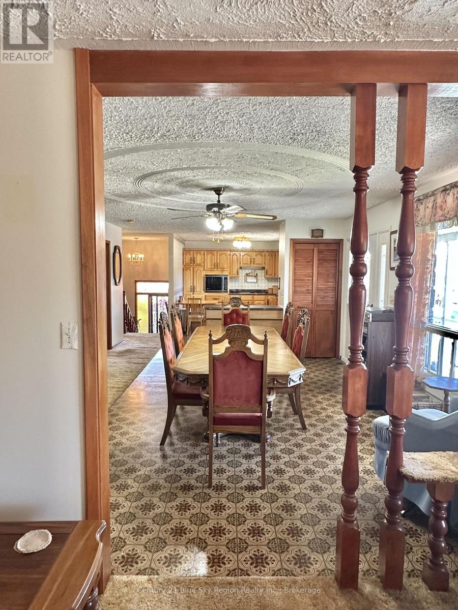 540 Bissett Street Property Photo 13
