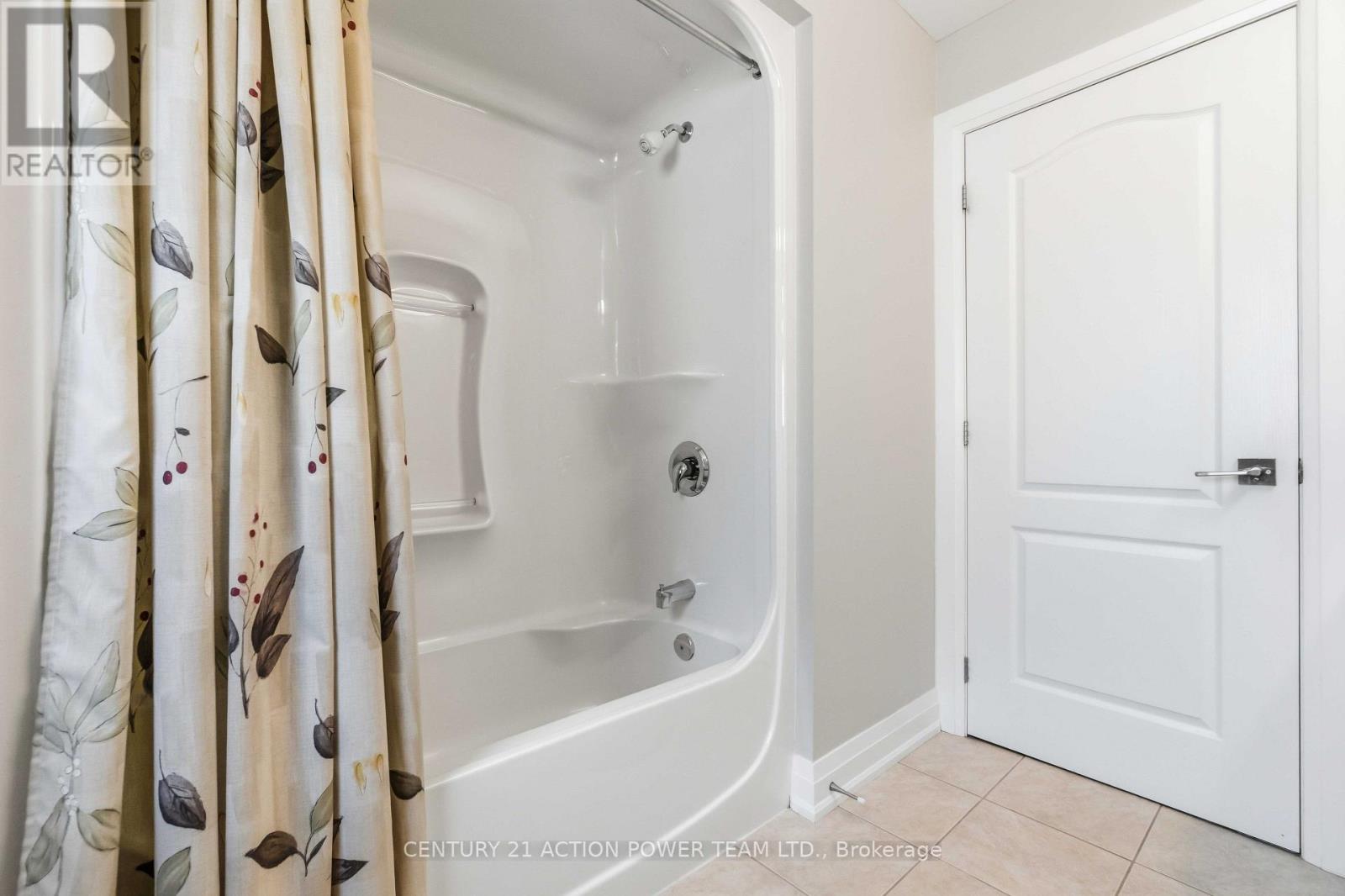 83 Blackshire Circle Property Photo 16