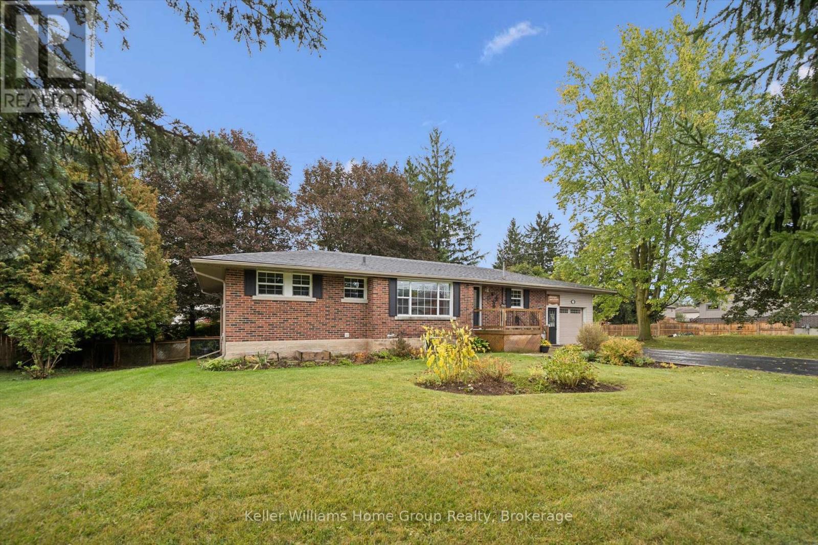 370 Gordon Street Property Photo 3