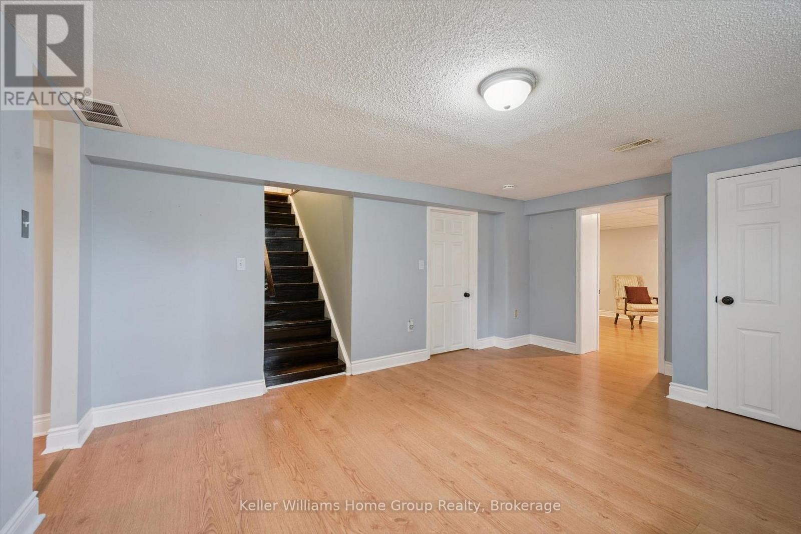 370 Gordon Street Property Photo 24