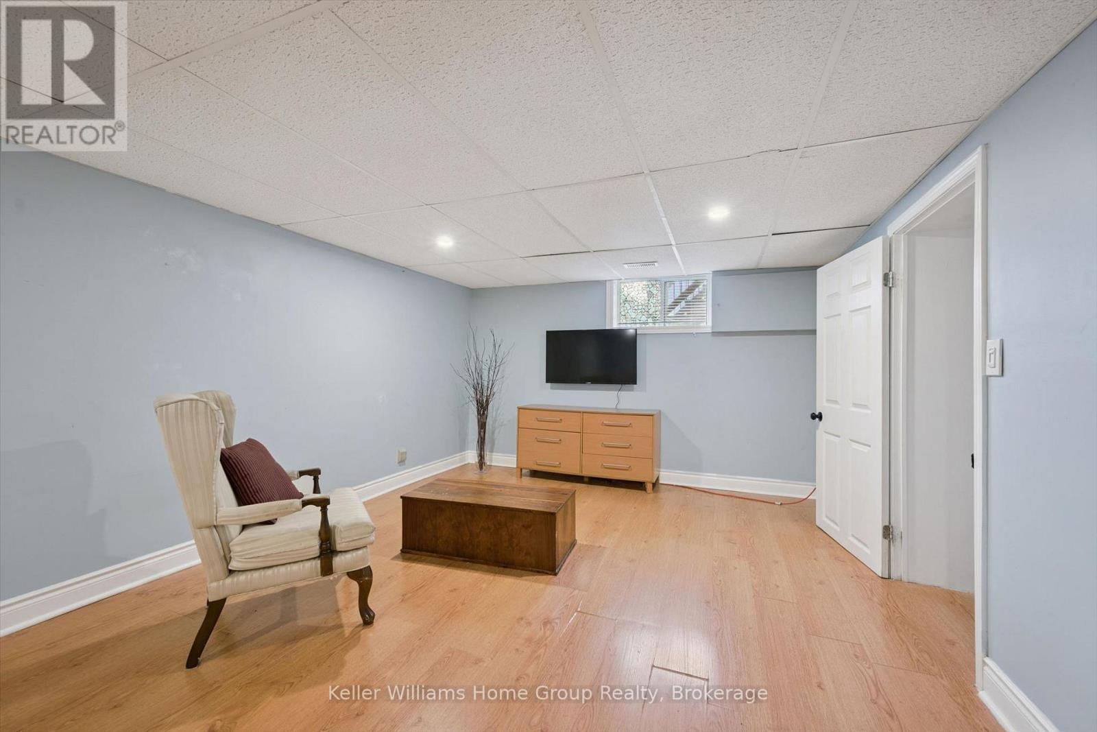370 Gordon Street Property Photo 26