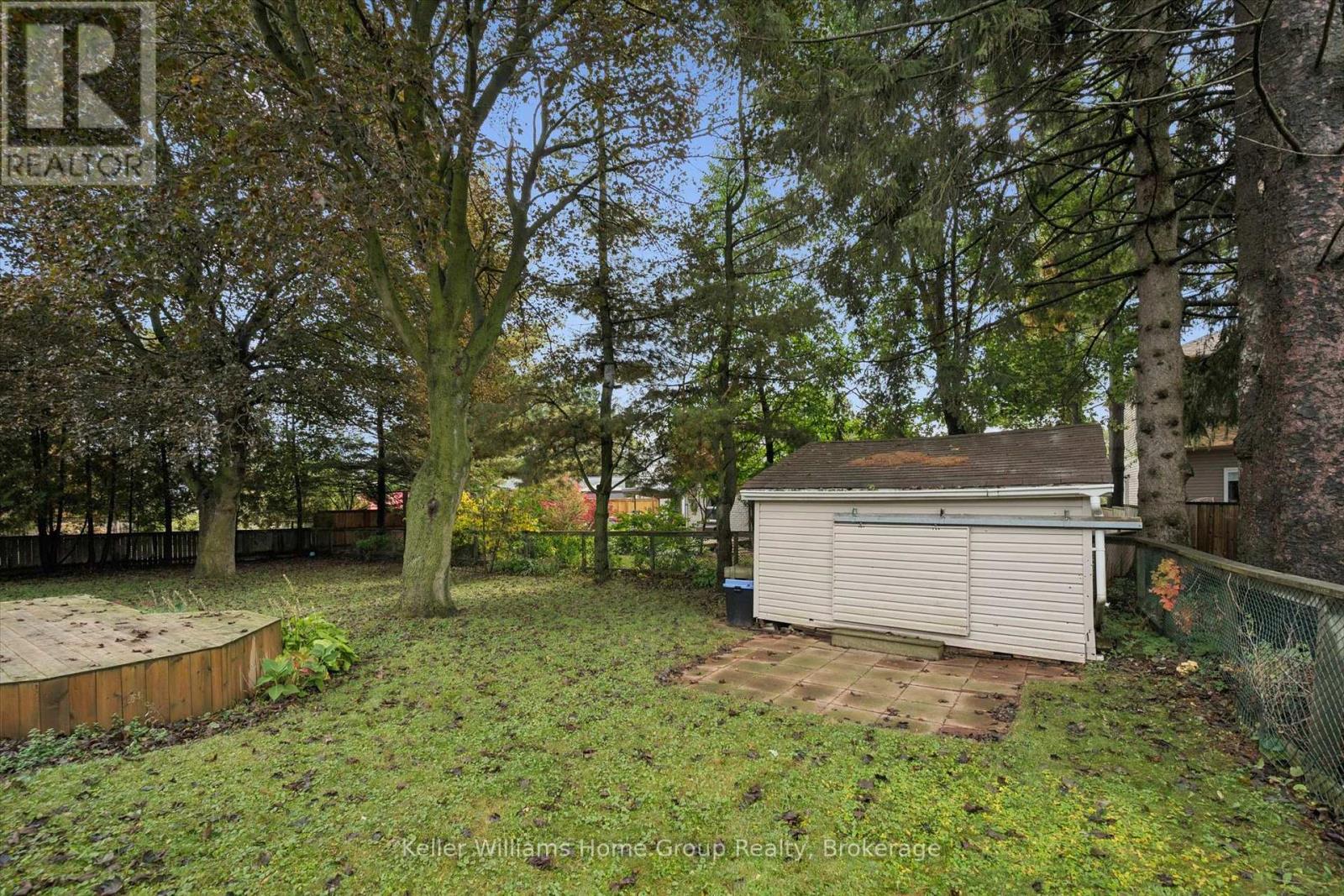 370 Gordon Street Property Photo 46