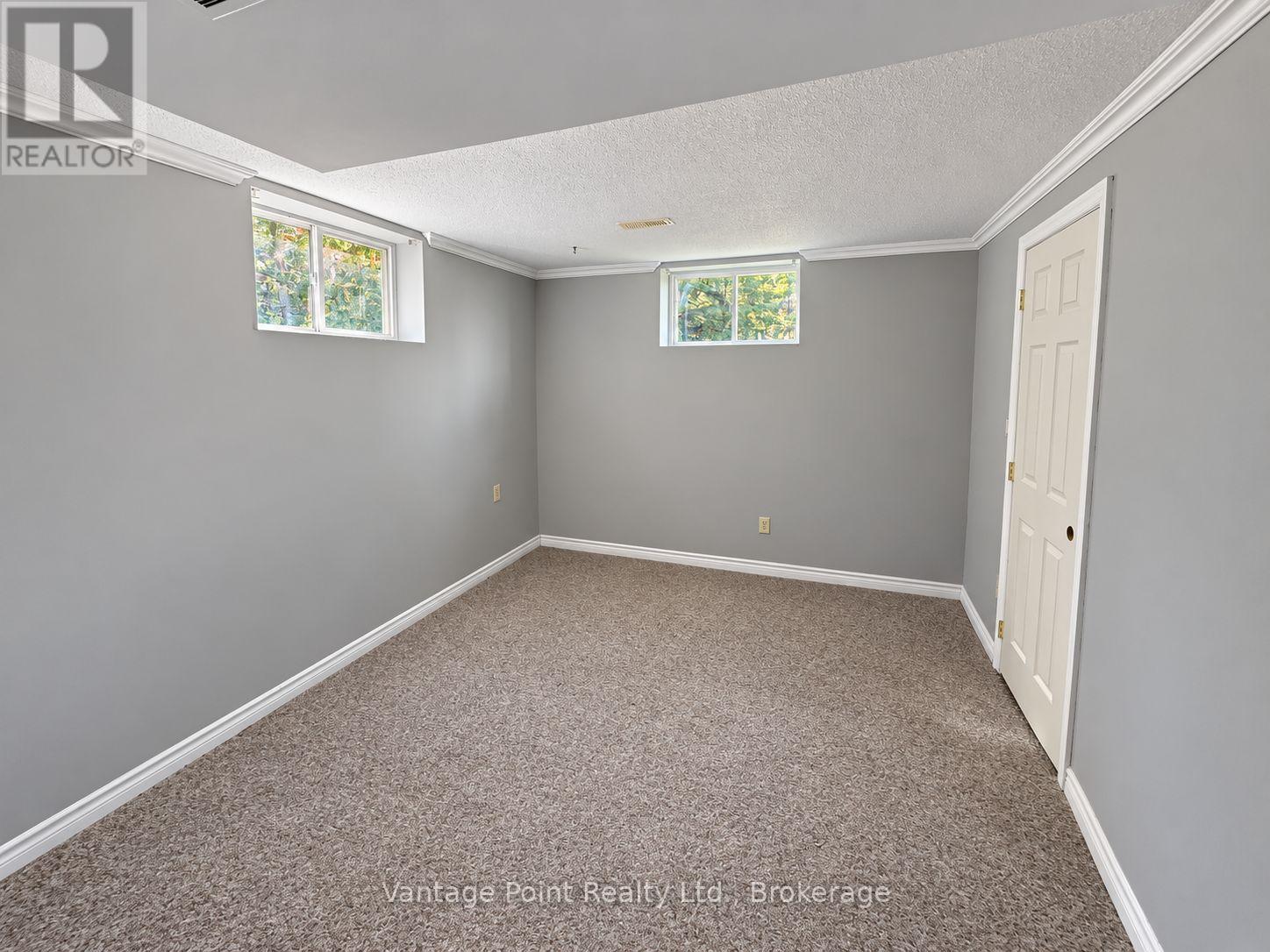 736038 West Back Line Property Photo 32