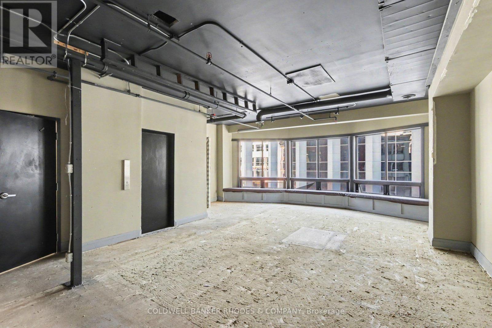 201 Queen Street Property Photo 23