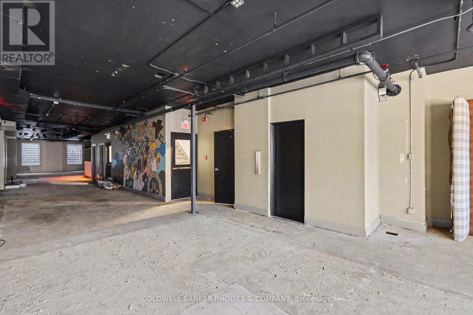 201 Queen Street Property Photo 25