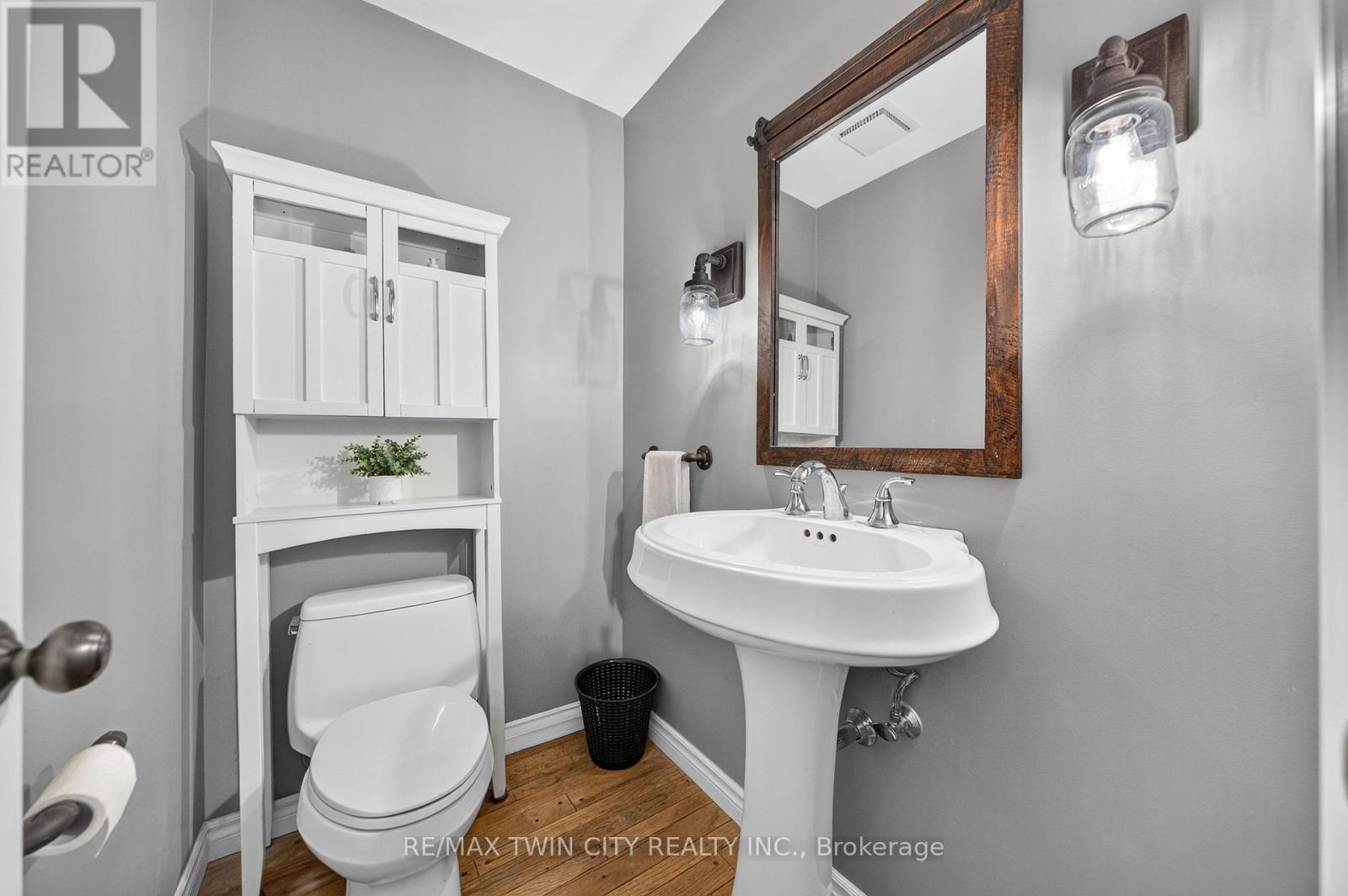 114 Frederick Banting Place Property Photo 29