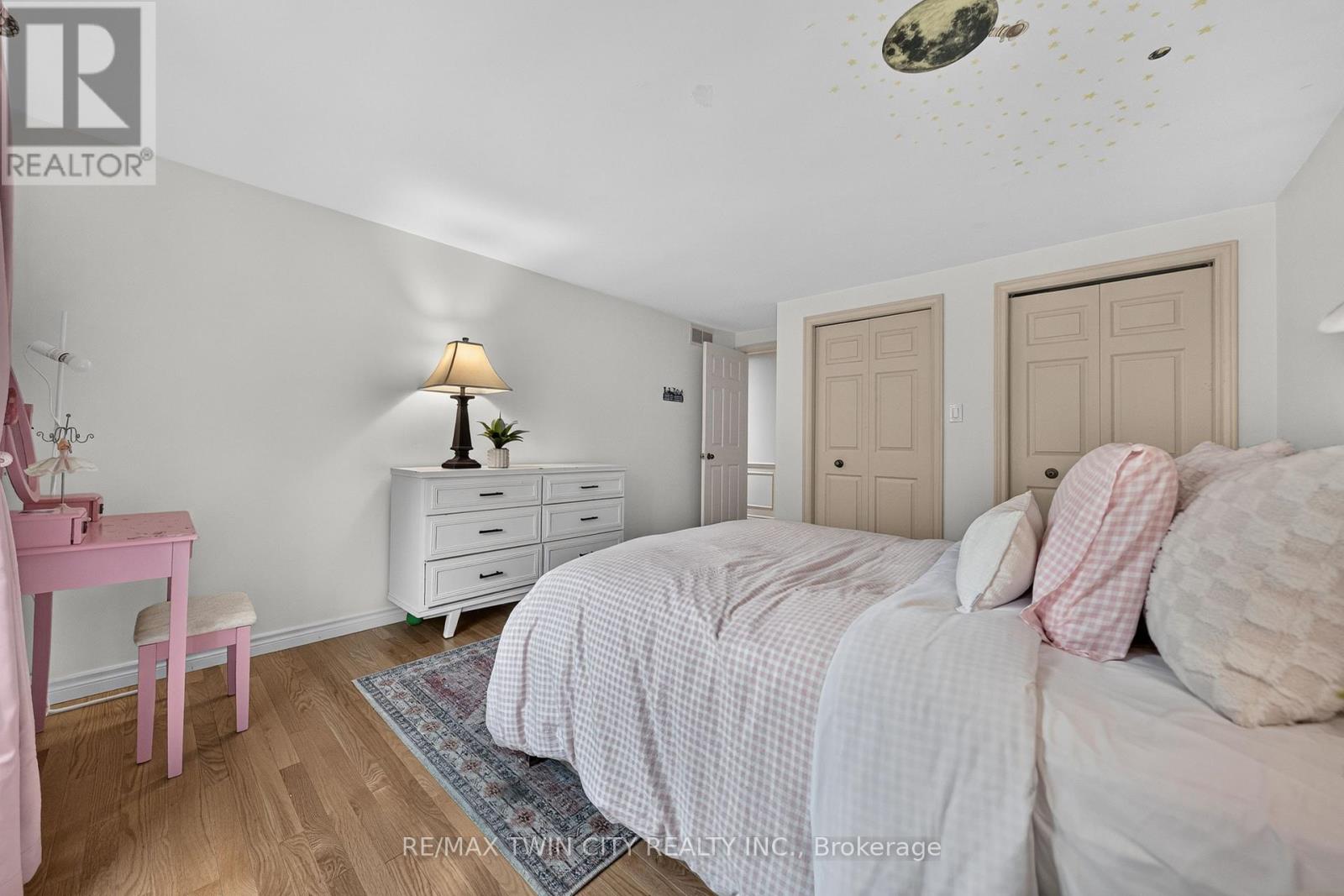 114 Frederick Banting Place Property Photo 34