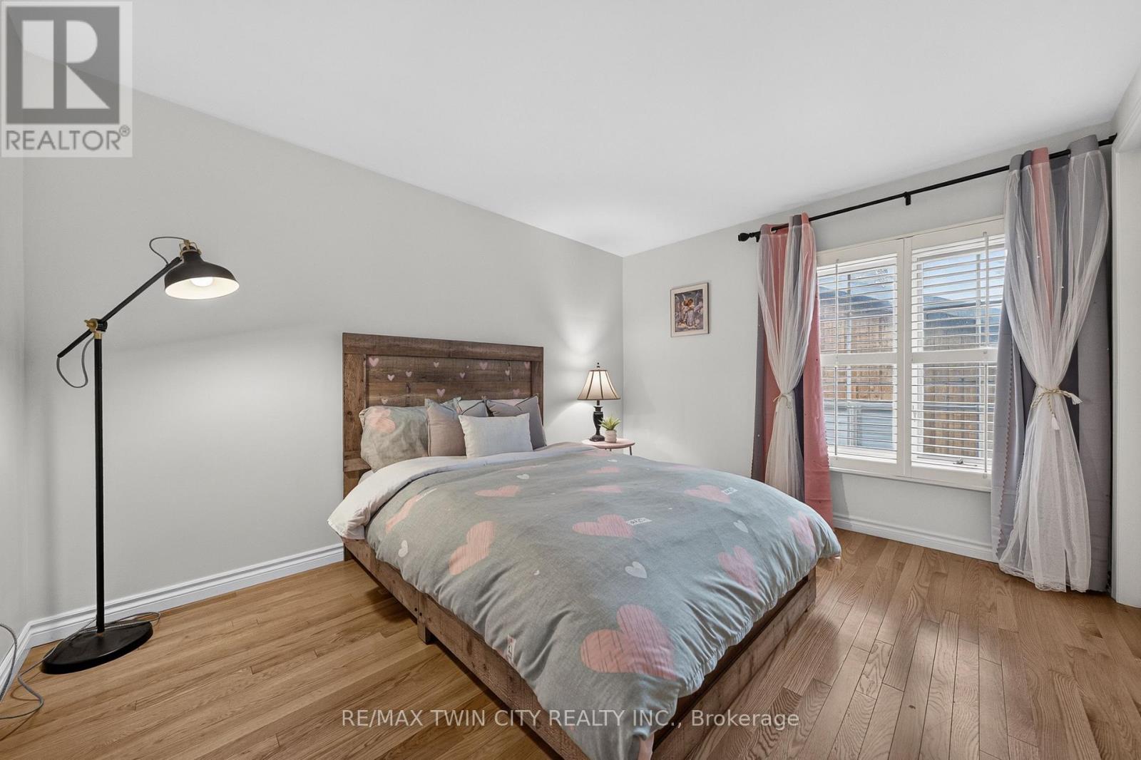 114 Frederick Banting Place Property Photo 35