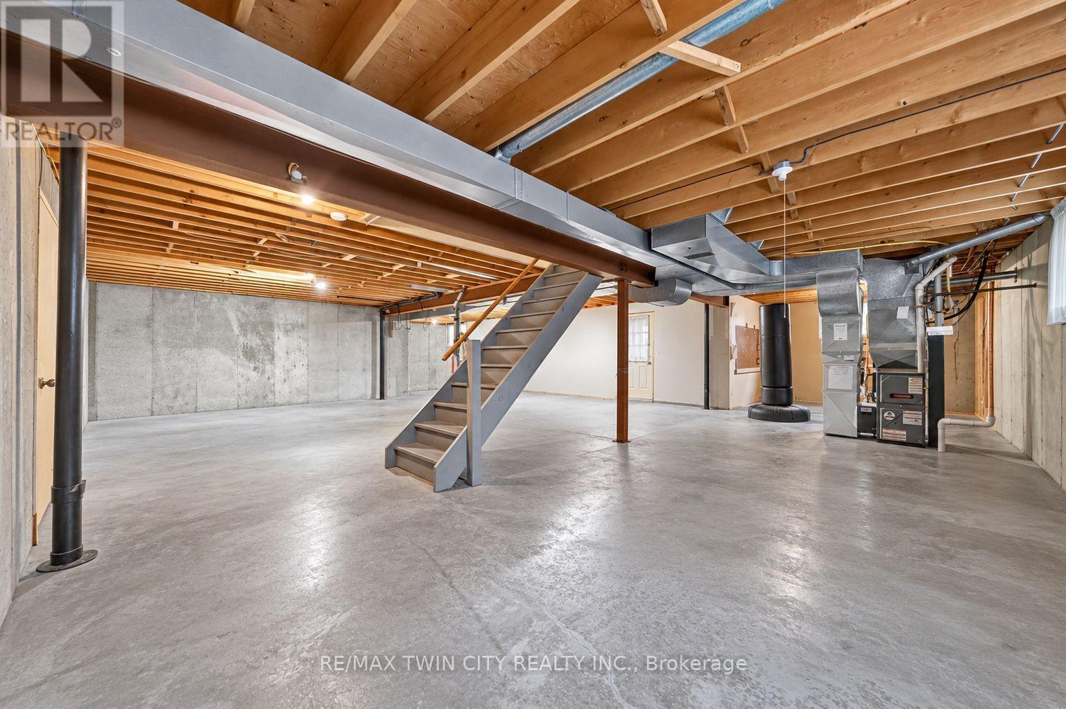 114 Frederick Banting Place Property Photo 40