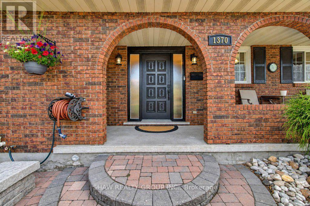 1370 Thorman Place Property Photo 4