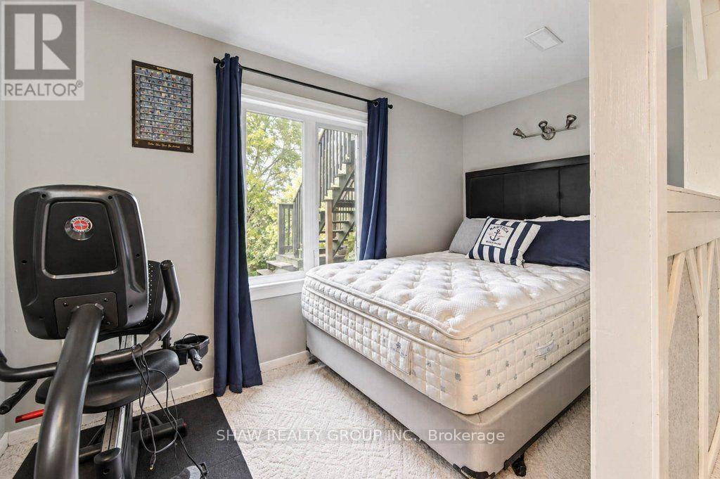 1370 Thorman Place Property Photo 35